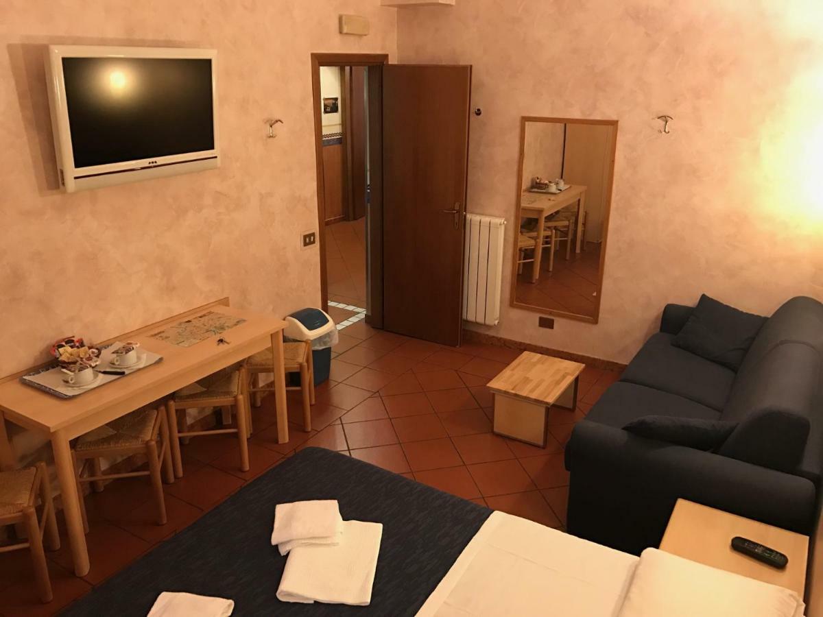 Giampy B&B Rzym Zewnętrze zdjęcie