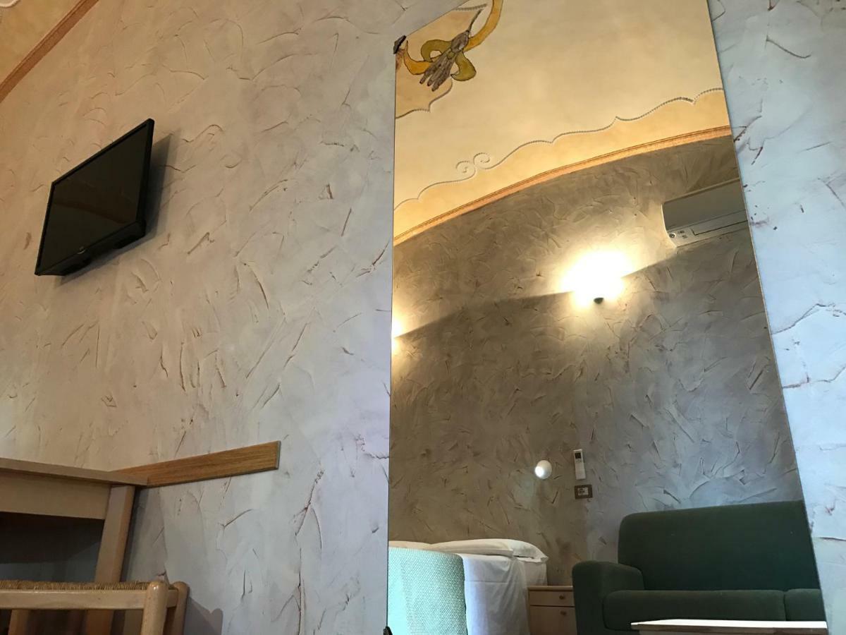 Giampy B&B Rzym Zewnętrze zdjęcie